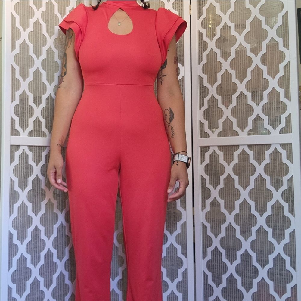 Red Keyhole Open Front Jumpsuit - Picture 1 of 5